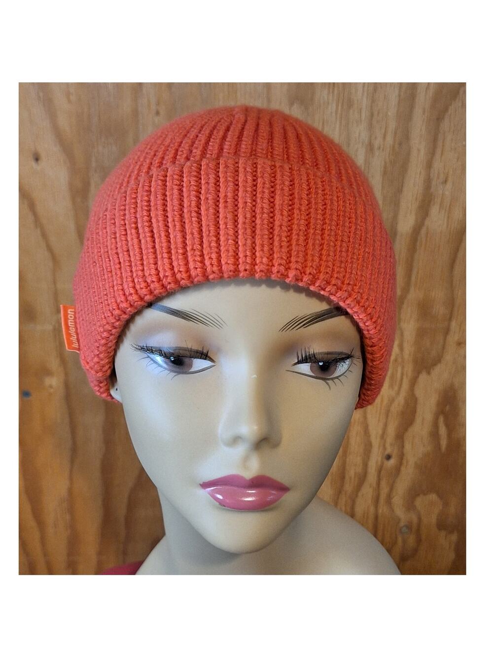 NWT Lululemon Athletica Beanie Women's S/M Deep Coral Wool Gorpcore Cozycore